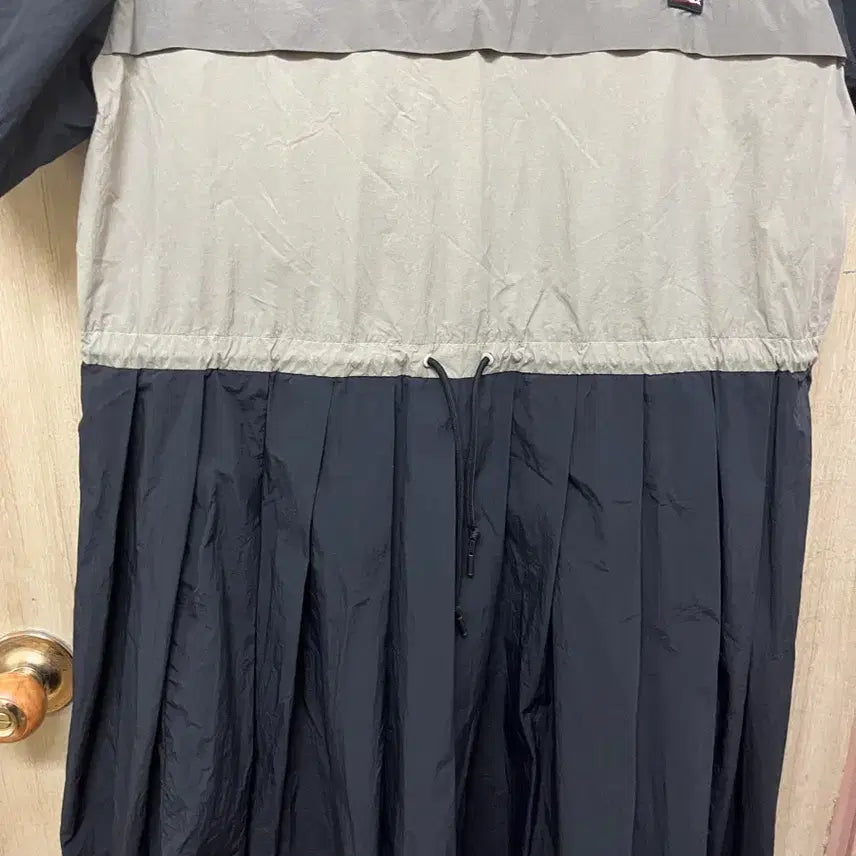 [BUNJANG] Juicy Judy Anorak Long Dress / 쥬시쥬디 아노락원피스 85사이즈(55-66)