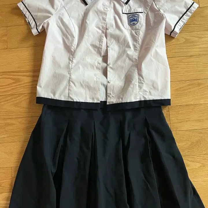 [BUNJANG] National Traditional Arts Middle School Summer Uniform Set / 국립전통예술중 교복 하복세트