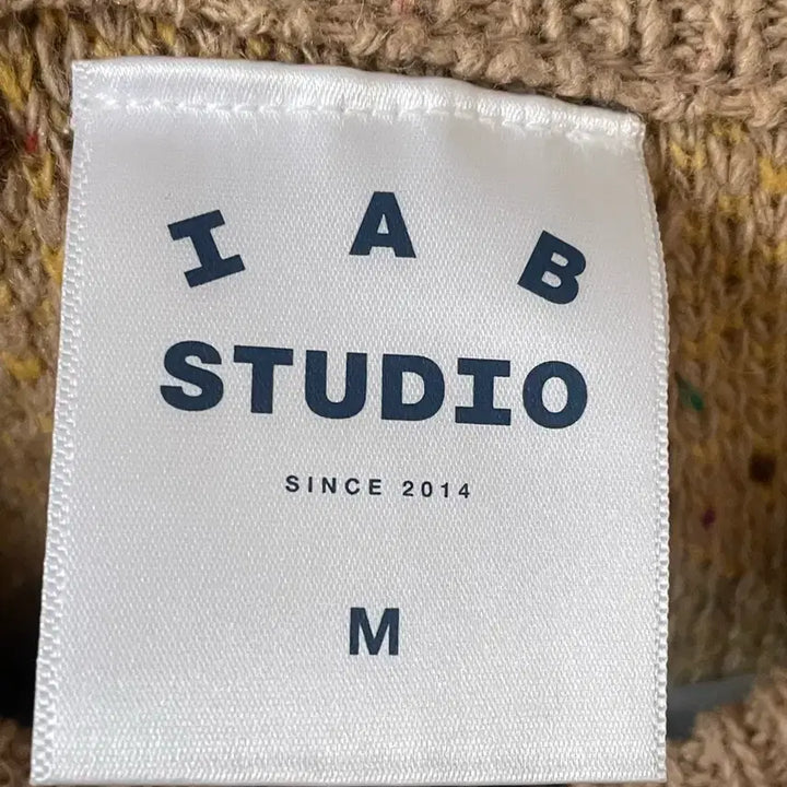 [BUNJANG] Iab Studio Sadler Cheese Knit M / 아이앱 새들러 치즈 니트 M