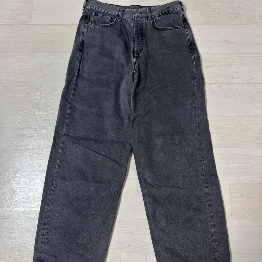 [BUNJANG] COS Relaxed Wide-Leg Jeans - Gray / 코스 릴렉스드 와이드레그 진 그레이 48