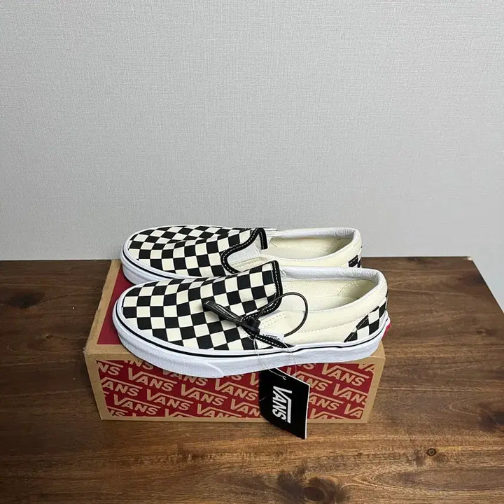 [BUNJANG] Vans Checkerboard Slip-On 225 Sneakers / 반스 체커보드 슬립온 225