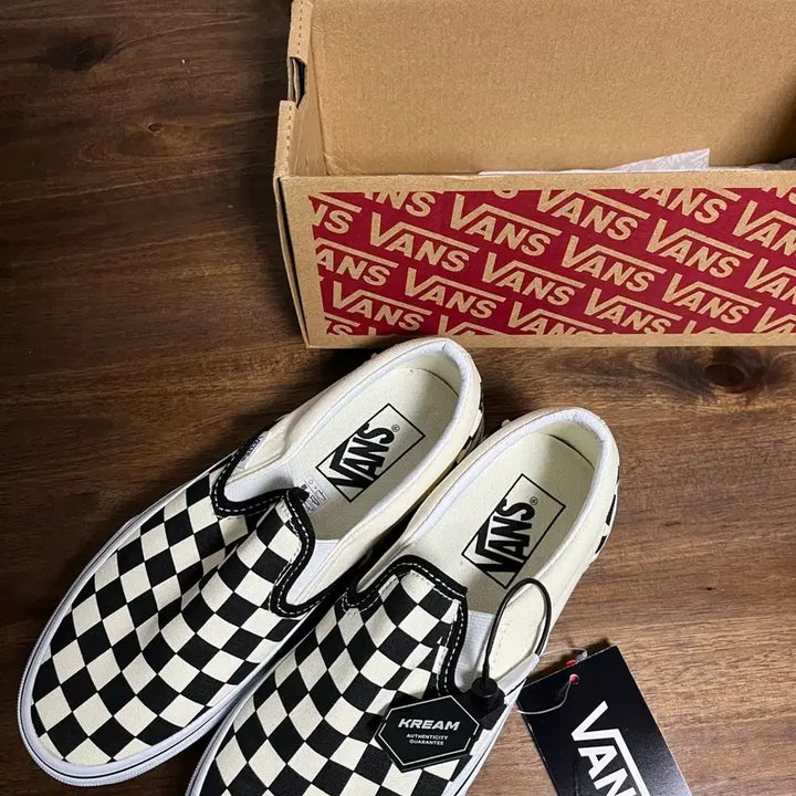 [BUNJANG] Vans Checkerboard Slip-On 225 Sneakers / 반스 체커보드 슬립온 225