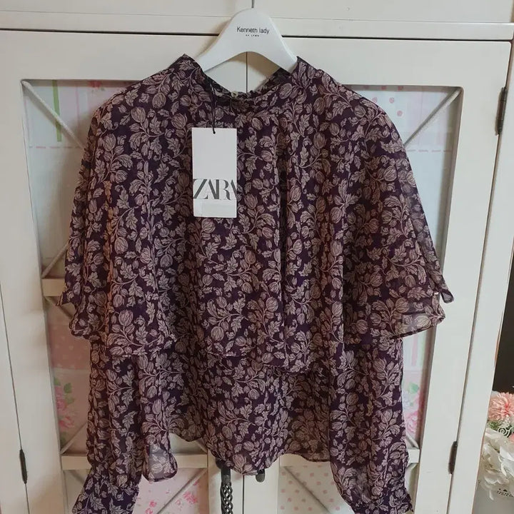 [BUNJANG] ZARA Cape Blouse - Purple Floral Pattern / 자라 케이프 블라우스/55-66 새상품