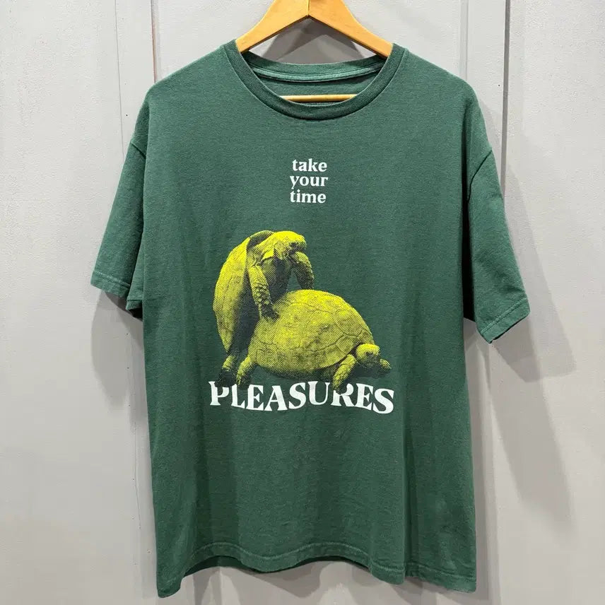 [BUNJANG] 2XL PLEASURER Turtle Graphic T-Shirt / 2XL PLEASURER 거북이 반팔 티셔츠