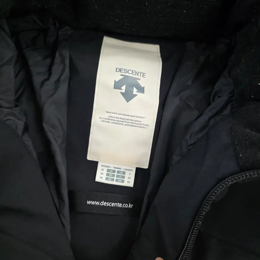 [BUNJANG] Descente Swiss Duck Down Padded Jumper / [90] 데상트 스위스 덕다운패딩 점퍼 0213J