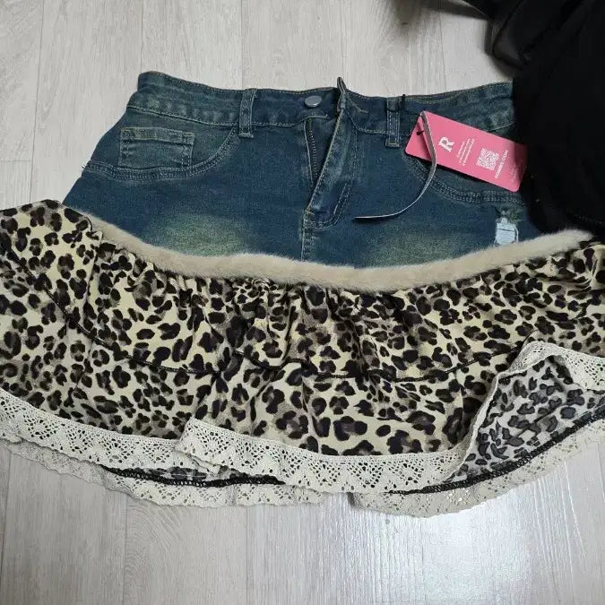 [BUNJANG] Leopard Print Denim Skirt / 호피무늬 치마