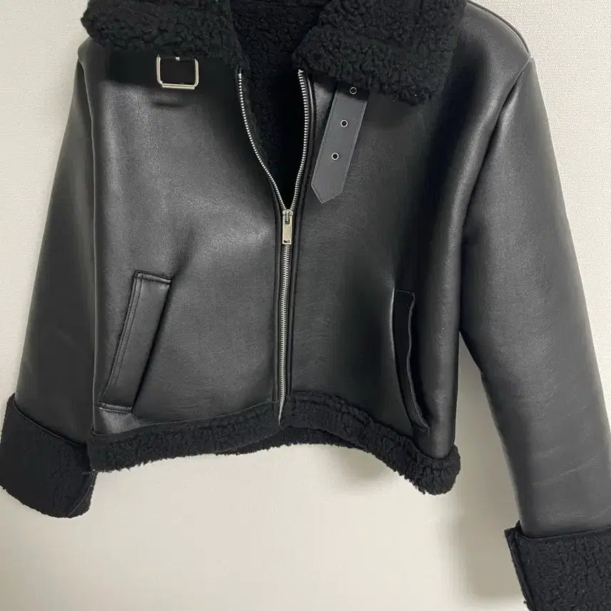 [BUNJANG] Khaki Point Mustang Jacket / 카키포인트 무스탕 자켓