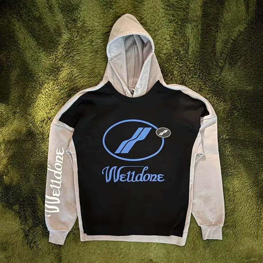 [BUNJANG] We11done Oversized Overlay Panel Logo Hoodie / We11done 웰던 오버사이즈드 오버레이 패널 로고 후디