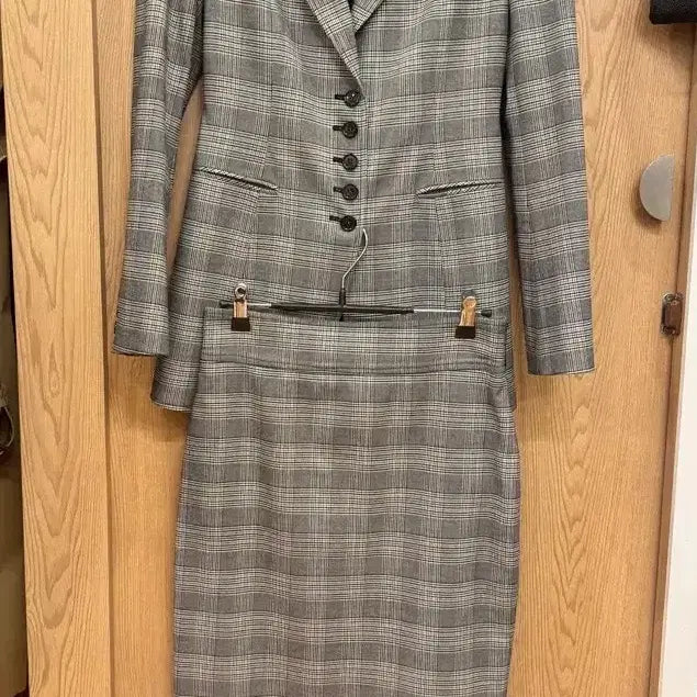[BUNJANG] MOJO.S.PHINE Checkered Suit Set / MOJO.S.PHINE 모조에스핀체크정장셋업