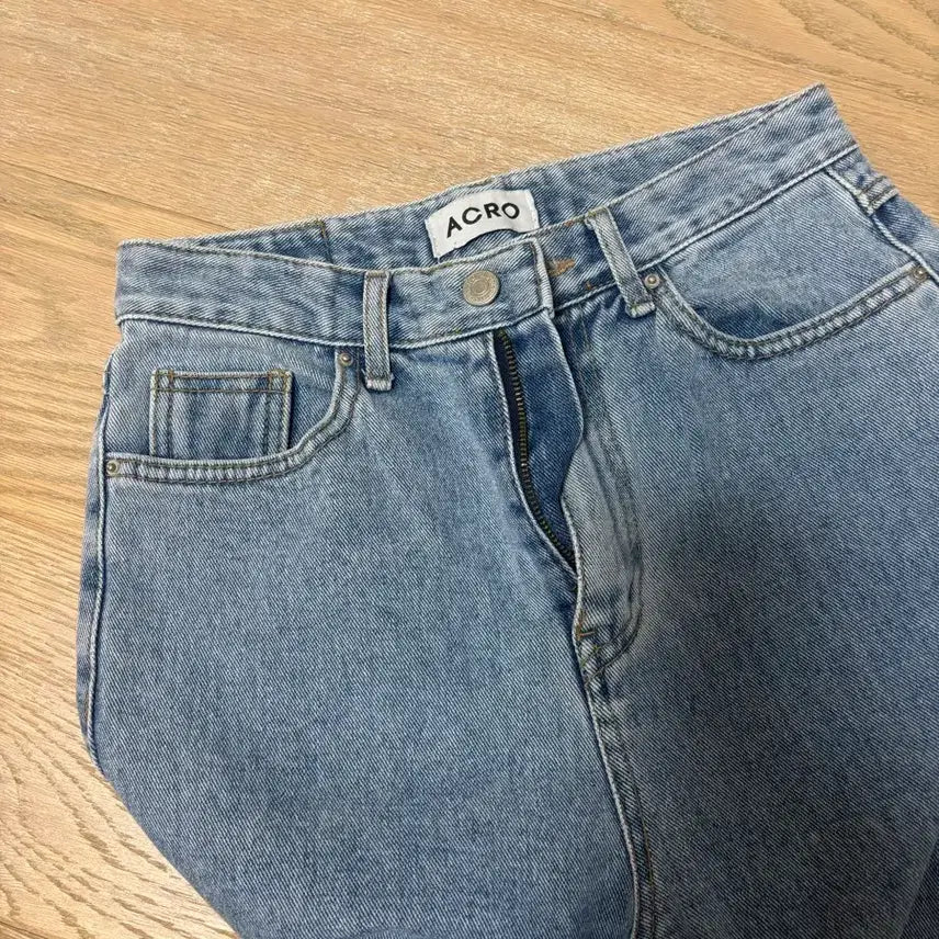 [BUNJANG] Generic Semi-Wide Denim Jeans / 스트레이트 세미와이드 데님 청바지