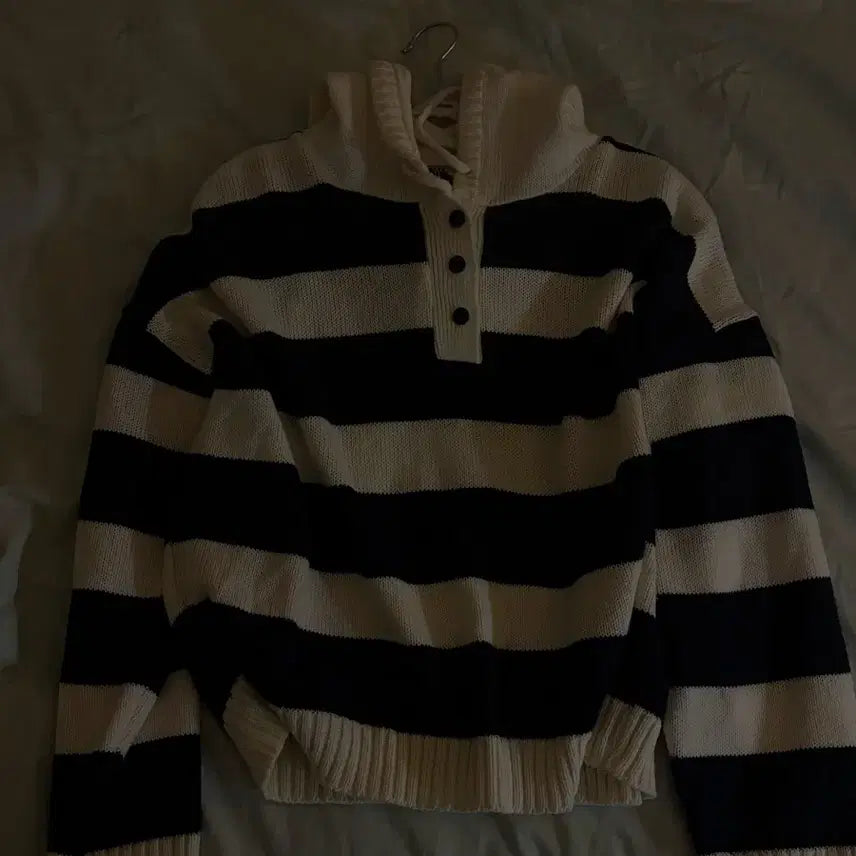 [BUNJANG] Ablly Oversized Fit Clothing / 에이블리 옷들 팔아여