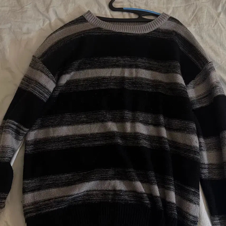 [BUNJANG] Ablly Oversized Fit Clothing / 에이블리 옷들 팔아여