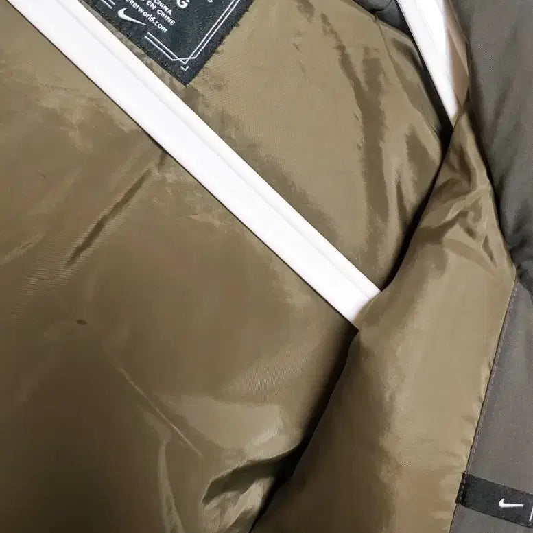 [BUNJANG] Nike Goose Down Vest Khaki 428 / [XL] 나이키 구스 패딩조끼 550 카키428