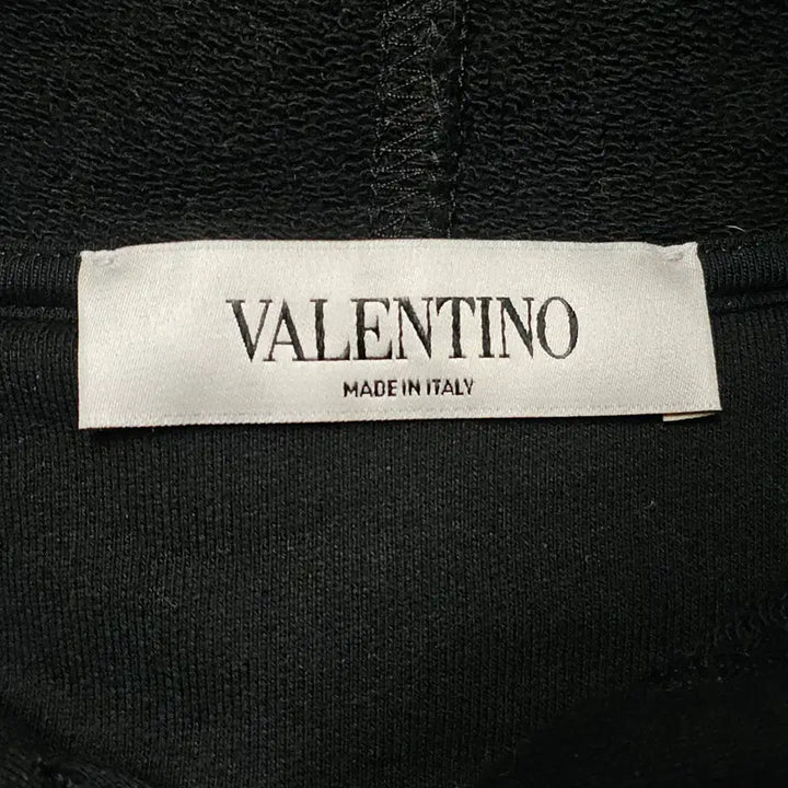 [BUNJANG] Valentino V Logo Sequin and Bead Embellished Oversized Hoodie / 발렌티노 블랙 V로고 스팽글+비즈장식 오버사이즈 여성 후드풀오버 100