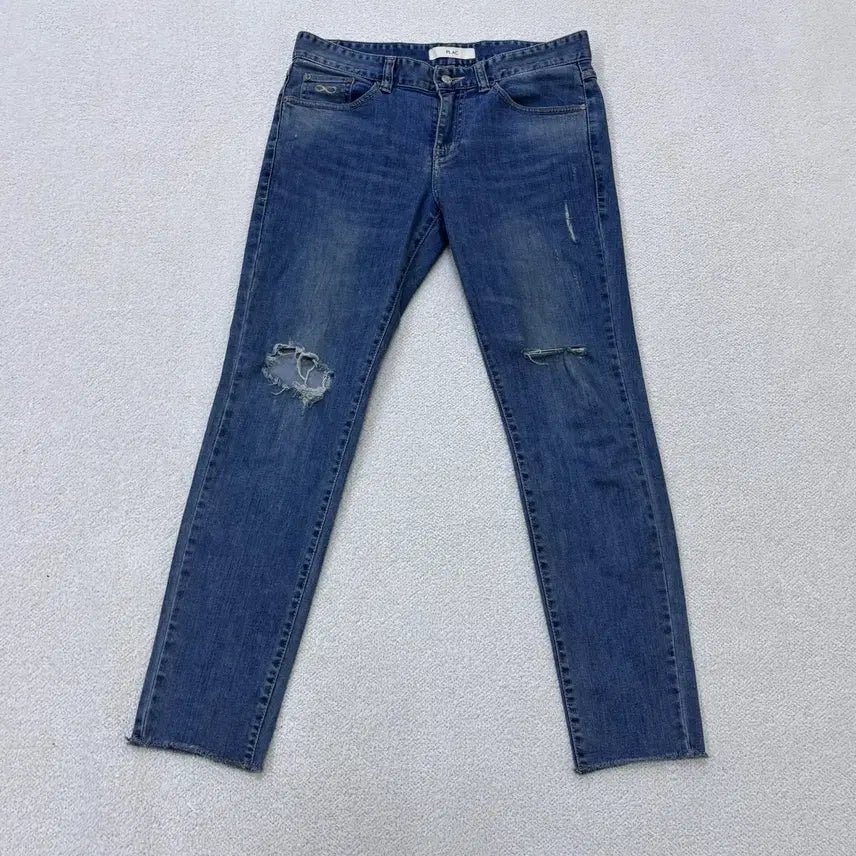 [BUNJANG] Plac M33 Distressed Denim Pants / M(33) 플랙 디스트로이드 데님 팬츠 0311E