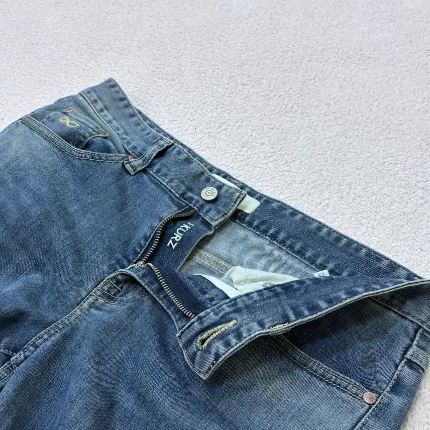 [BUNJANG] Plac M33 Distressed Denim Pants / M(33) 플랙 디스트로이드 데님 팬츠 0311E