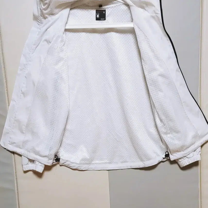 [BUNJANG] Spider Windbreaker Jacket White / [L] 스파이더 바람막이점퍼 화이트241