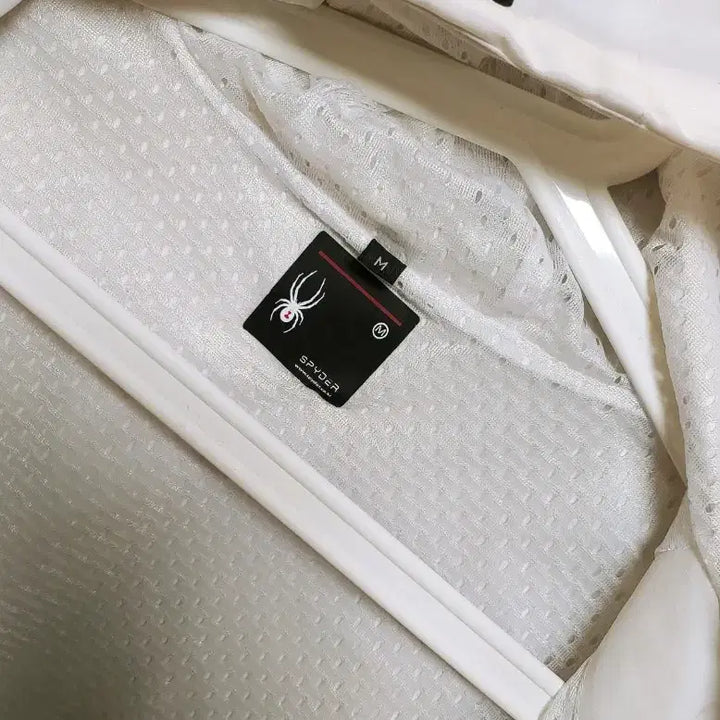 [BUNJANG] Spider Windbreaker Jacket White / [L] 스파이더 바람막이점퍼 화이트241