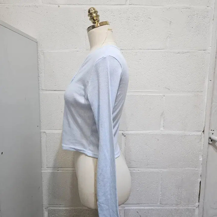 [BUNJANG] Soft Crop Button Cardigan - Sky Blue / 부드러운 크롭 단추 가디건 긴팔- 하늘색