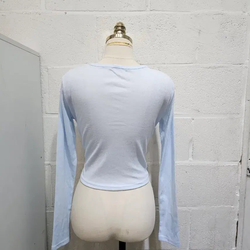 [BUNJANG] Soft Crop Button Cardigan - Sky Blue / 부드러운 크롭 단추 가디건 긴팔- 하늘색