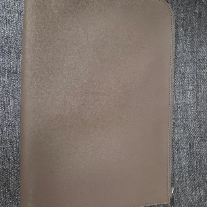 [BUNJANG] Sandro Saffiano Leather Pouch / 산드로 사피아노 가죽 파우치