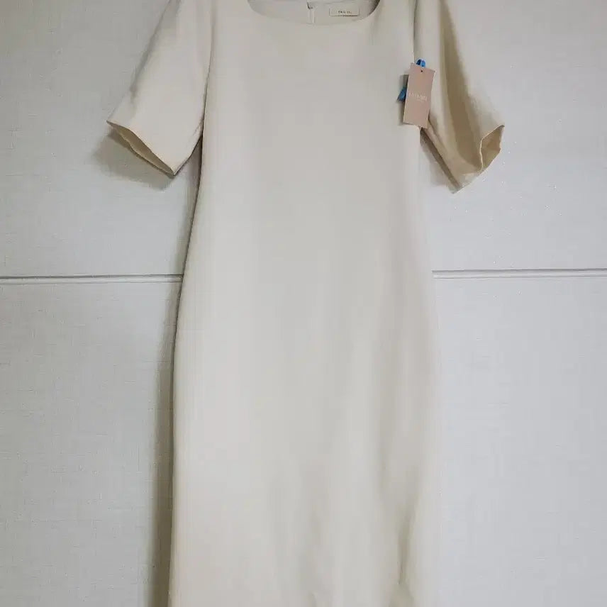 [BUNJANG] LA CLAIRE Ivory Long Dress S / [새상품] 아이보리 롱 원피스S( 44.55추천)
