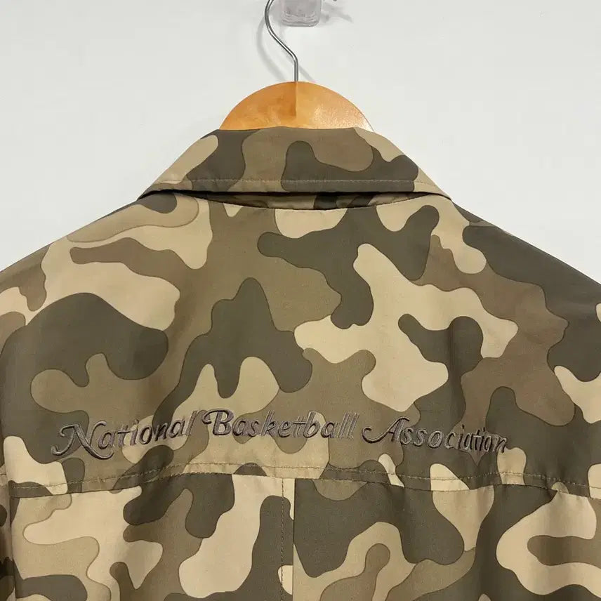[BUNJANG] NBA LA Lakers Camo Pattern Coach Long Jacket / [105]  NBA 카모 패턴 LA 레이커스 코치 싱글 롱 자켓