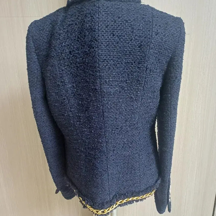 [BUNJANG] Tweed Gold Chain Embellished Jacket / 트위드 금장 체인 장식 자켓