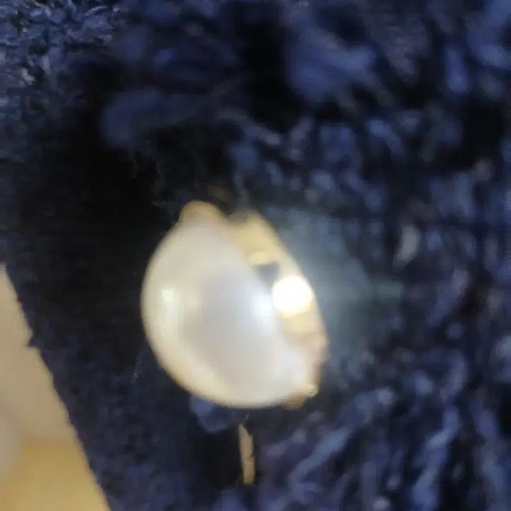 [BUNJANG] Tweed Gold Chain Embellished Jacket / 트위드 금장 체인 장식 자켓