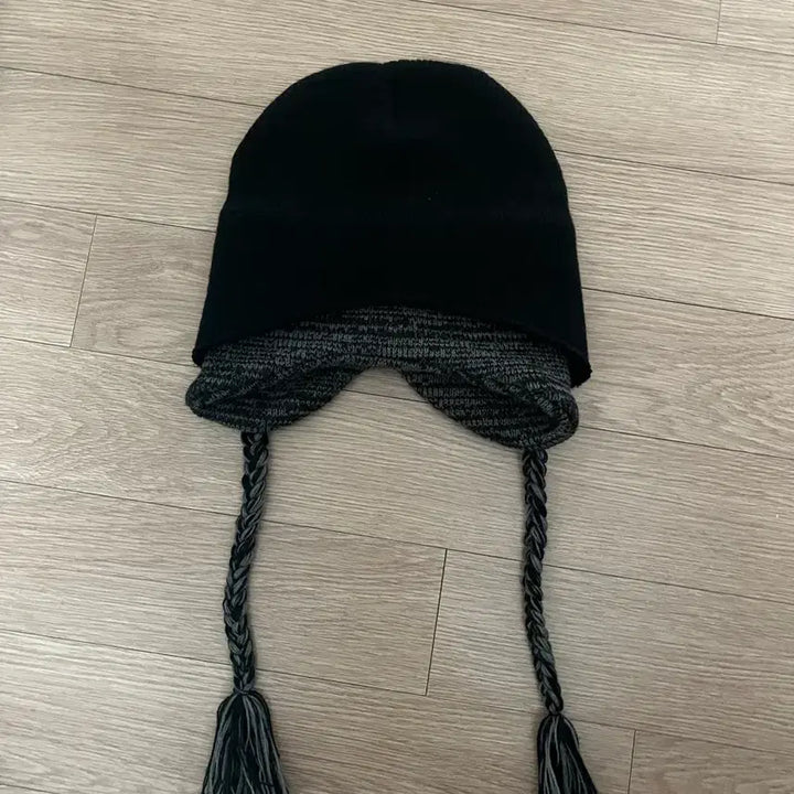 [SOLD OUT] 코이세이오 더블 트루퍼 비니 블랙