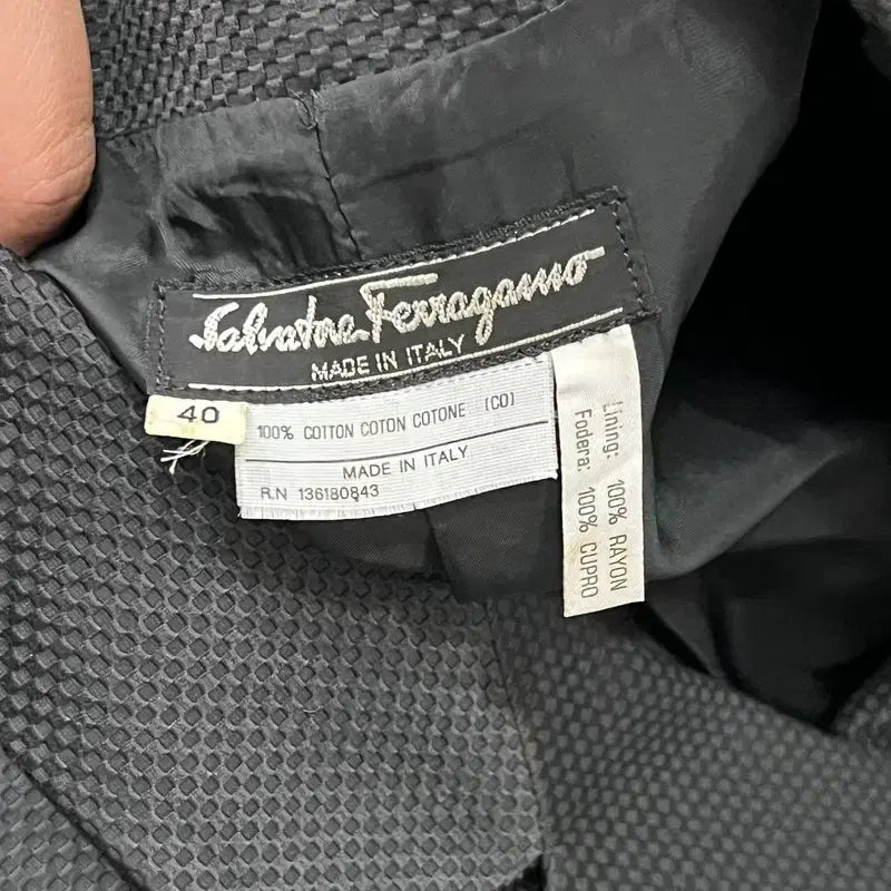 [BUNJANG] Salvatore Ferragamo Gold Blazer / 살바토레 페레가모 금장 더블 블레이저 y15852