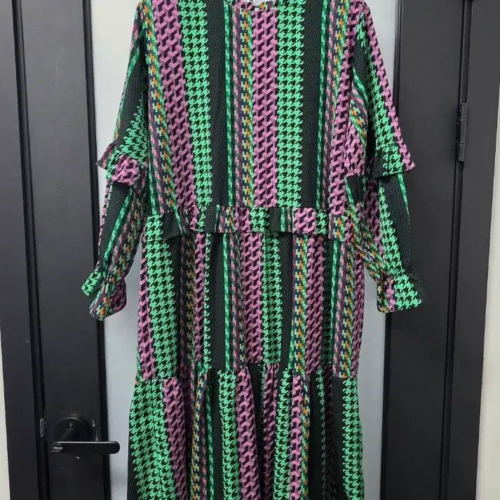 [BUNJANG] Maxi Ruffle Long Dress / 맥시 캉캉 롱원피스