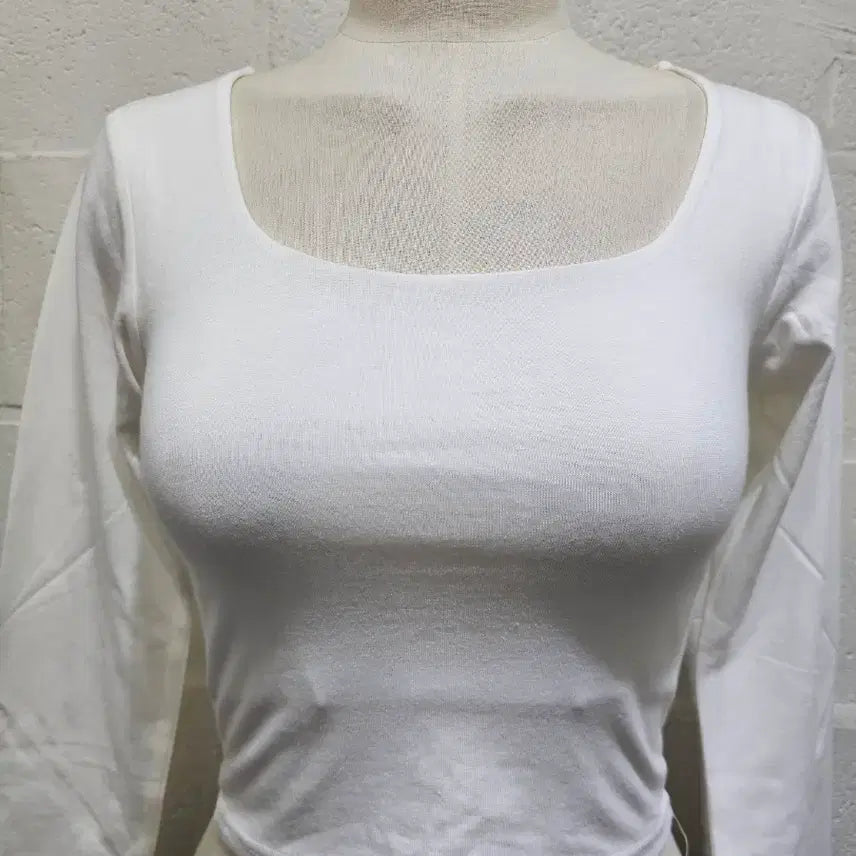[BUNJANG] Basic Crop Long Sleeve Top - White / 유넥 이중안감 크롭 무지 긴팔1- 화이트