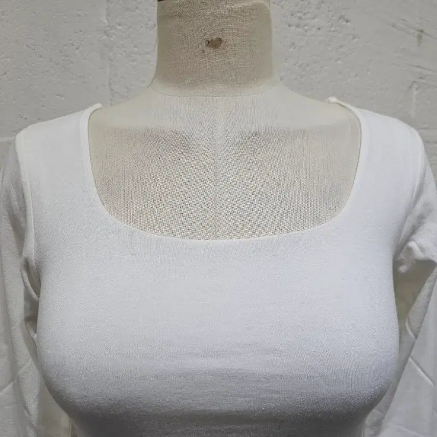 [BUNJANG] Basic Crop Long Sleeve Top - White / 유넥 이중안감 크롭 무지 긴팔1- 화이트