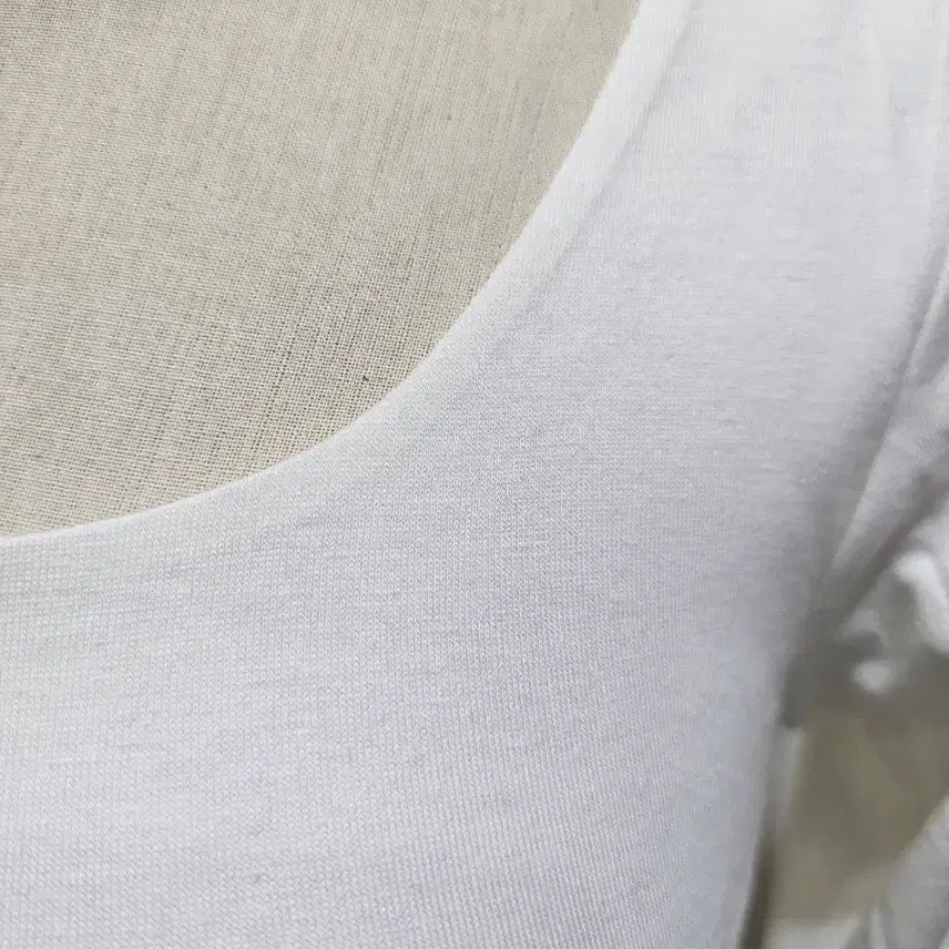 [BUNJANG] Basic Crop Long Sleeve Top - White / 유넥 이중안감 크롭 무지 긴팔1- 화이트