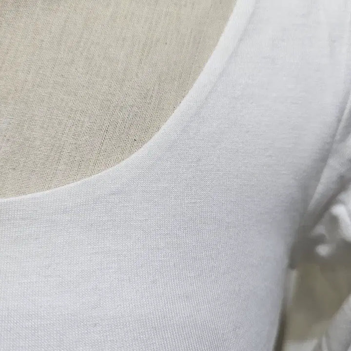 [BUNJANG] Basic Crop Long Sleeve Top - White / 유넥 이중안감 크롭 무지 긴팔1- 화이트
