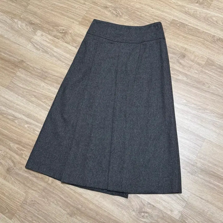 [BUNJANG] MaxMara Gray Wool Skirt (Size 26) / MaxMara 회색 모직 스커트 (26)