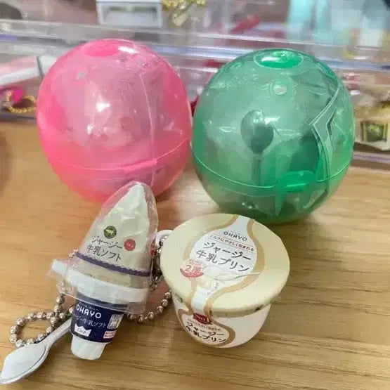 [BUNJANG] Ohayo Jazzi Pudding &amp; Soft Cone Keyring Set / 오하요 쟈지푸딩 소프트콘