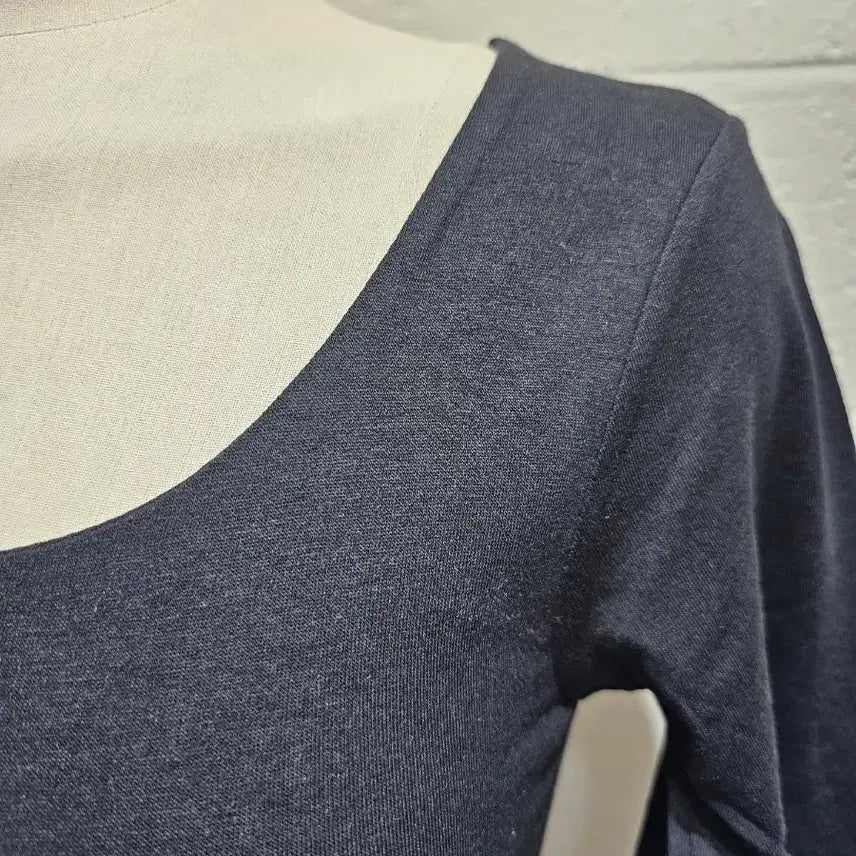 [BUNJANG] Unlined Crop Top - Black / 유넥 이중안감 크롭 무지 긴팔1- 블랙