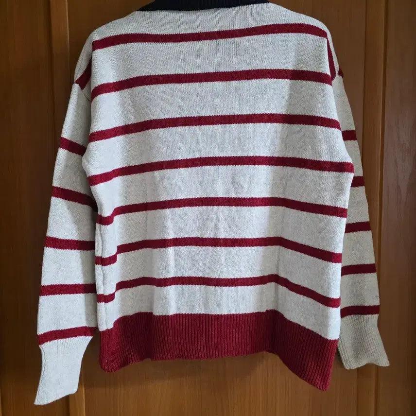 [BUNJANG] Heart Pattern Striped Cardigan / (새상품) 하트무늬 포인트 단가라 가디건