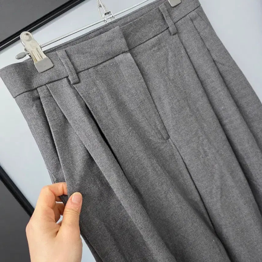 [BUNJANG] ByMina Editorial Wool Blend Wide Trousers / 바이미나 에디토리얼비 울 핀턱 와이드팬츠