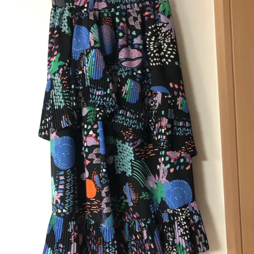 [BUNJANG] Wemeno Pleated Ruffle Long Skirt / 위메농 플리츠 캉캉 스커트 치마 밴딩 유니크