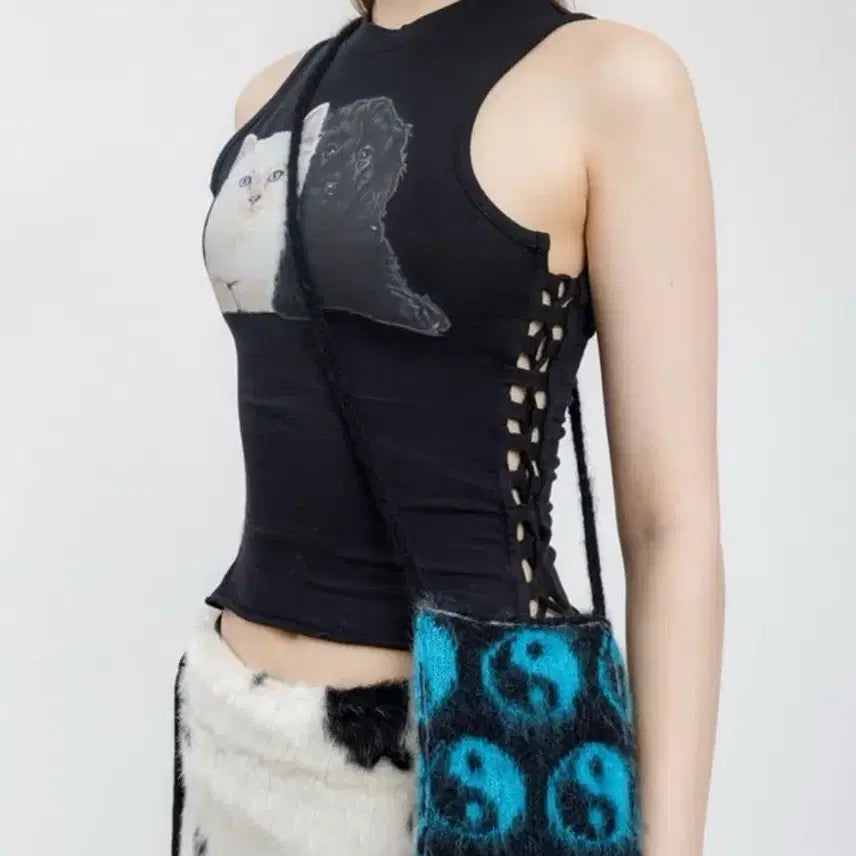 [BUNJANG] Ashley Williams Knit Mini Bag / Ashley Williams 애슐리 윌리엄스 니트 미니백