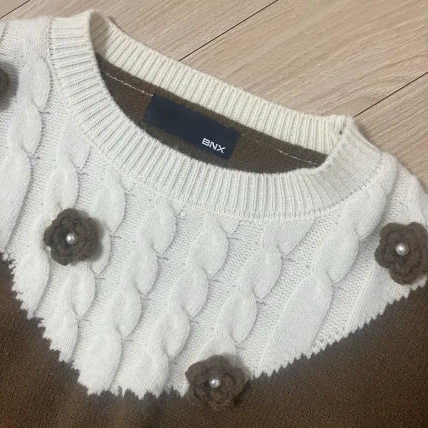 [BUNJANG] BNX Floral Brown Knit Sweater / BNX 꽃 갈색니트