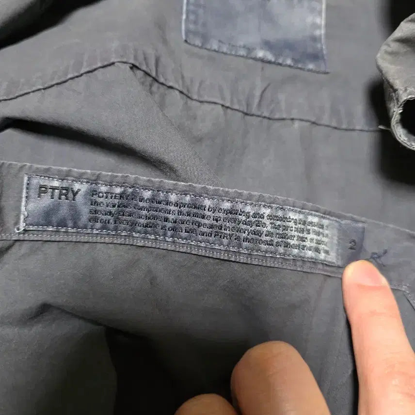 [BUNJANG] Pottery Garment Dyed Charcoal Shirt - Size 2 / 포터리 가먼트다이드 셔츠 차콜 2사이즈