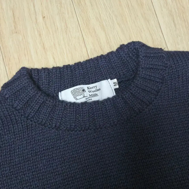 [BUNJANG] Kerry Woollen Mills Navy Pure Wool Knit Sweater / M)Kerry Woollen Mills 네이비 퓨어 울 니트
