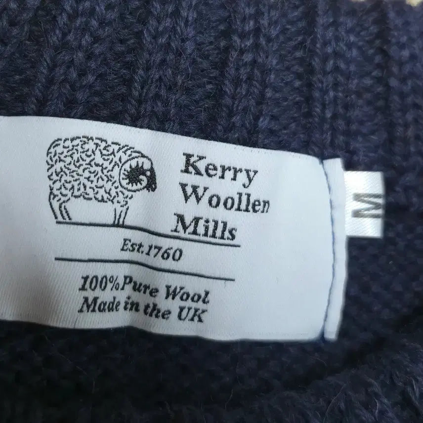[BUNJANG] Kerry Woollen Mills Navy Pure Wool Knit Sweater / M)Kerry Woollen Mills 네이비 퓨어 울 니트