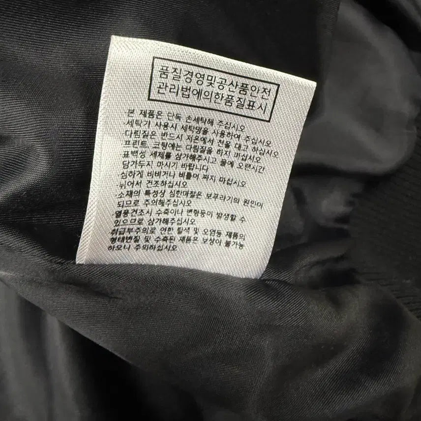 [BUNJANG] TRILLION 2-Way Zipper Point Jacket (Black) / (L)트릴리온 TRILLION 지퍼 포인트 자켓(블랙,2WAY지퍼)
