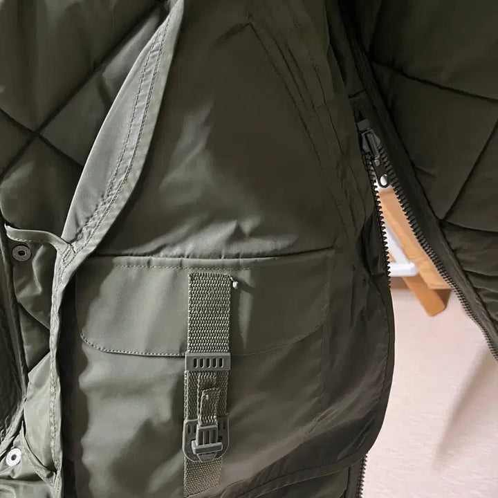 [BUNJANG] Sempach Military Quilted Jacket L / Sempach 젬파흐 셈파크 밀리터리 코트 퀼팅 자켓 L 스위스 밀리터리