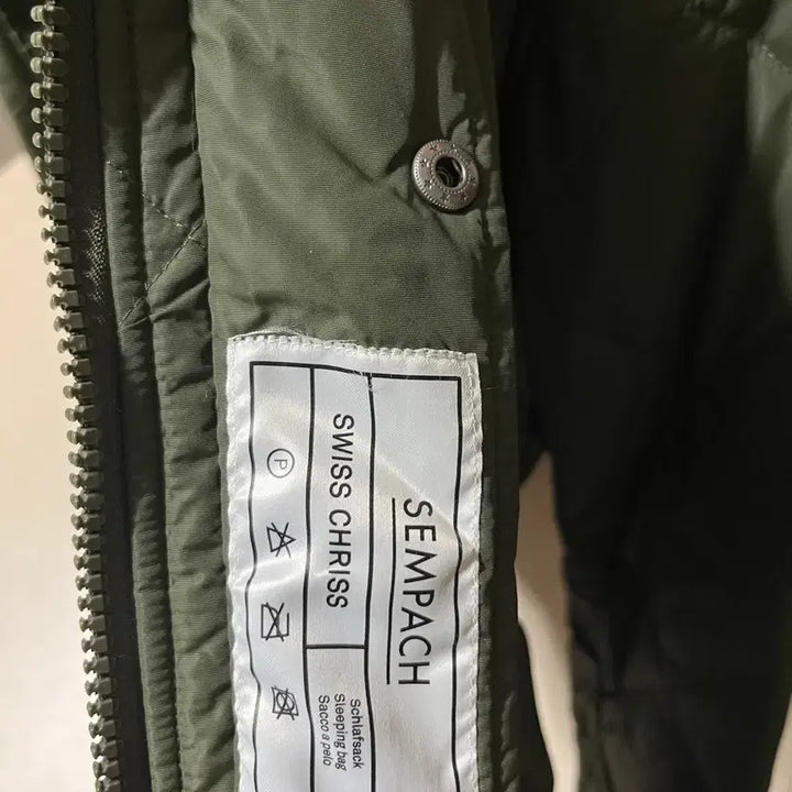 [BUNJANG] Sempach Military Quilted Jacket L / Sempach 젬파흐 셈파크 밀리터리 코트 퀼팅 자켓 L 스위스 밀리터리